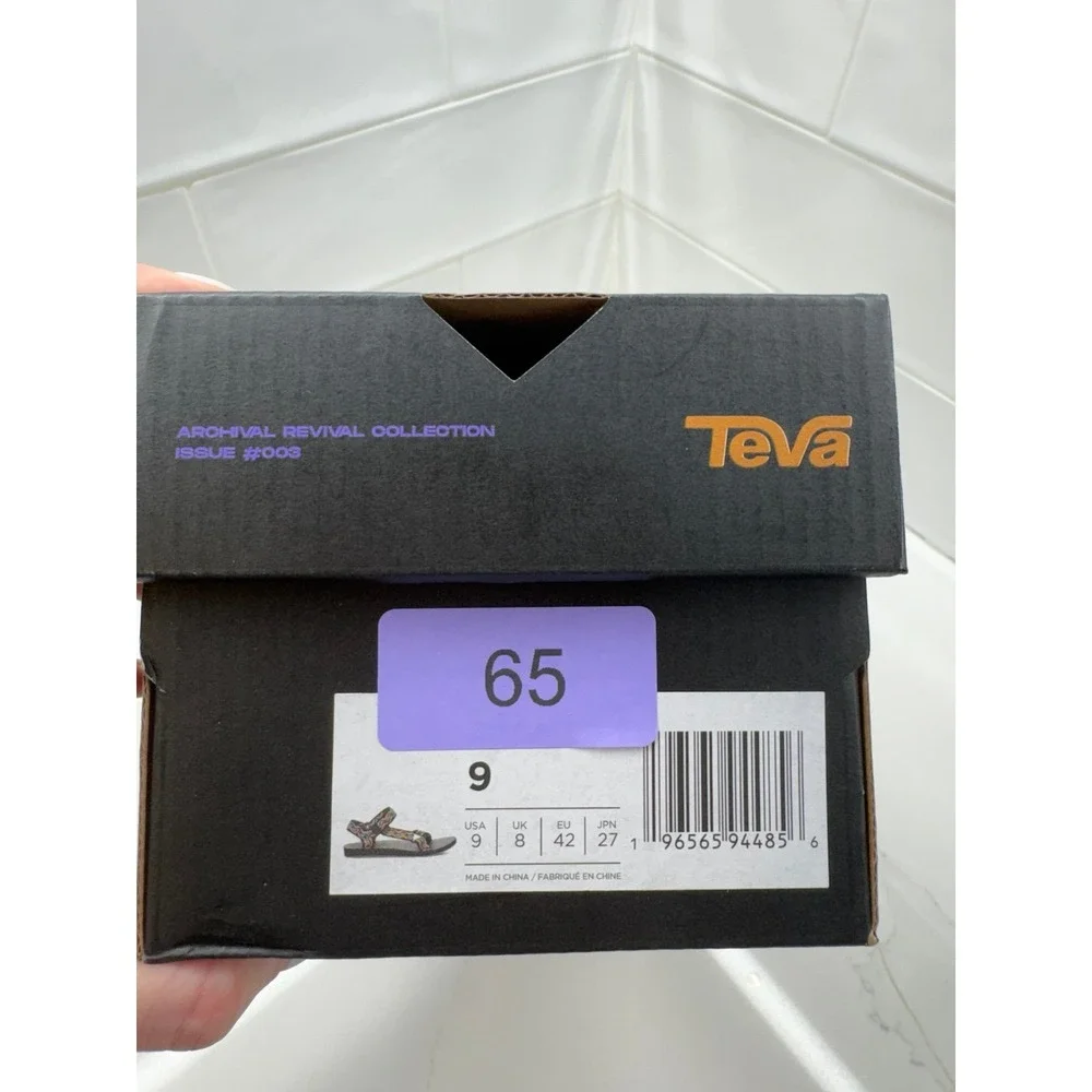 Teva 80s Archival Revival men's size 9‎